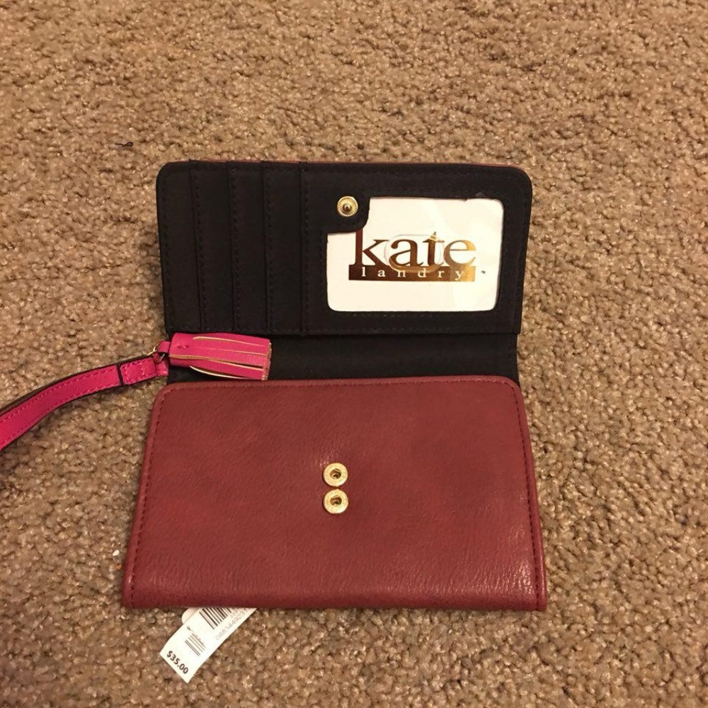 Wristlet - Picture 2 of 5